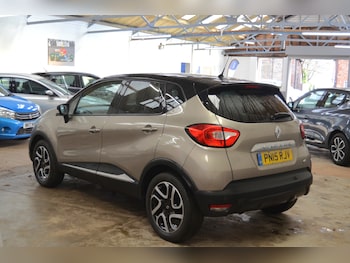 Used Renault Captur 2015 for sale - 77167841: Photo