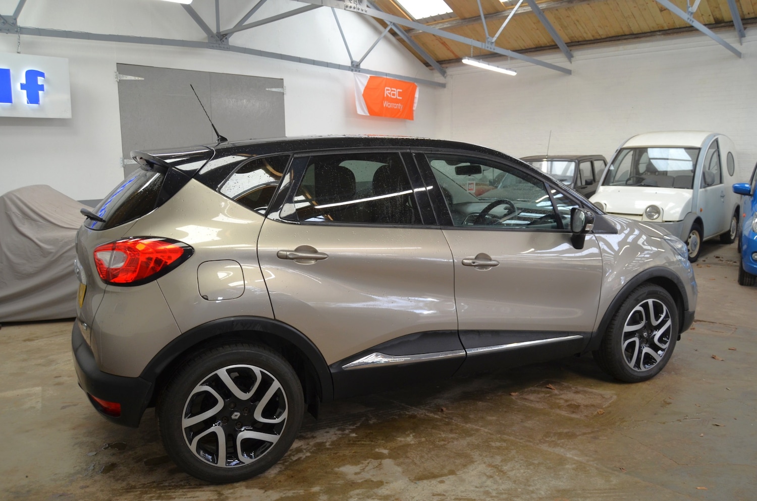 Used Renault Captur 2015 for sale - 77167841: Photo 5
