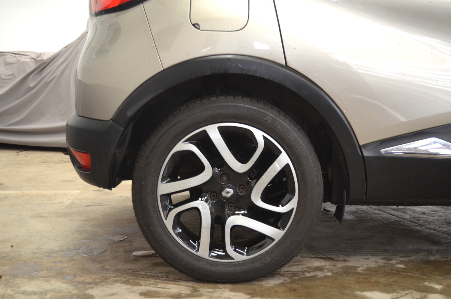 Used Renault Captur 2015 for sale - 77167841: Photo 9