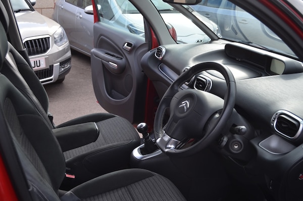 Used Citroen C3 Picasso 2015 for sale - 75567645: Photo 11