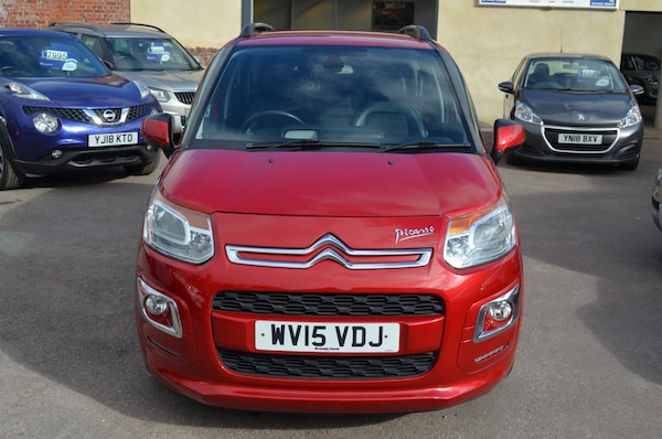 Used Citroen C3 Picasso 2015 for sale - 75567645: Photo 2
