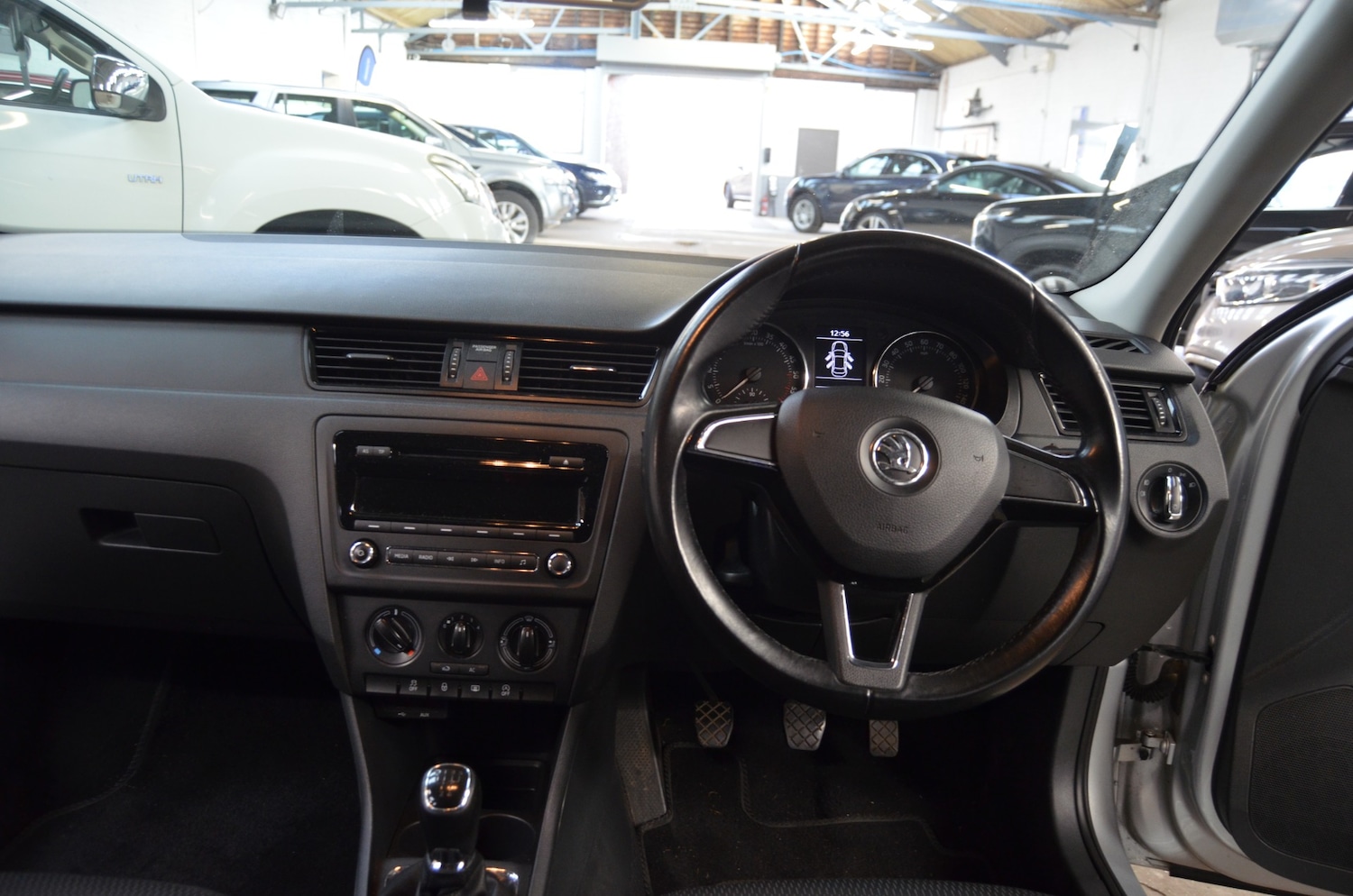 Used Skoda Rapid 2014 for sale - 76958234: Photo 14