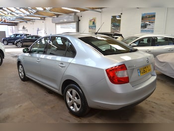 Used Skoda Rapid 2014 for sale - 76958234: Photo