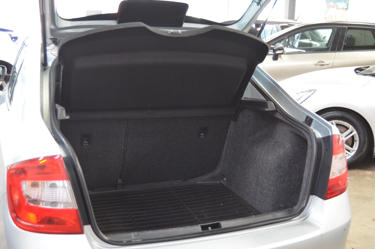 Used Skoda Rapid 2014 for sale - 76958234: Photo 8