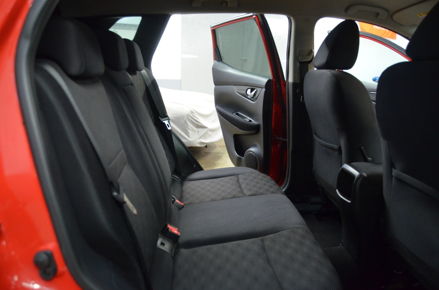 Used Nissan Qashqai 2015 for sale - 77420640: Photo 10