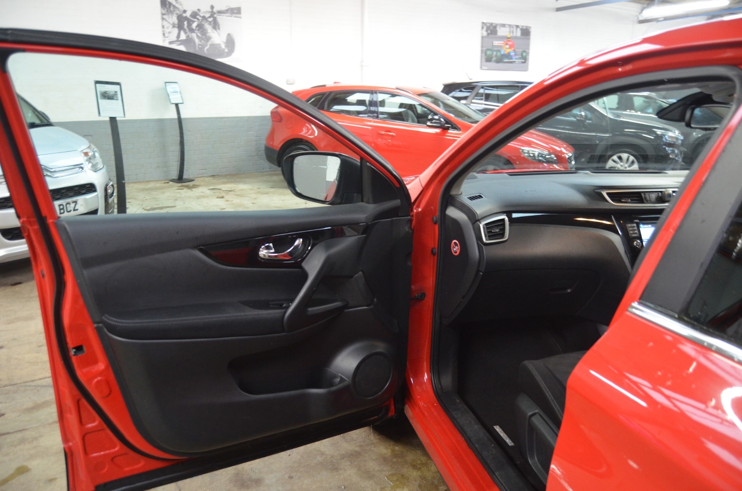 Used Nissan Qashqai 2015 for sale - 77420640: Photo 17