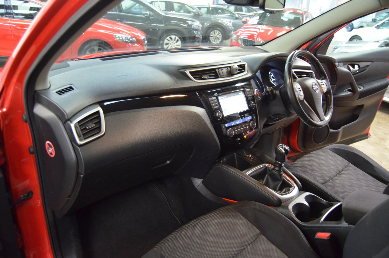 Used Nissan Qashqai 2015 for sale - 77420640: Photo 18