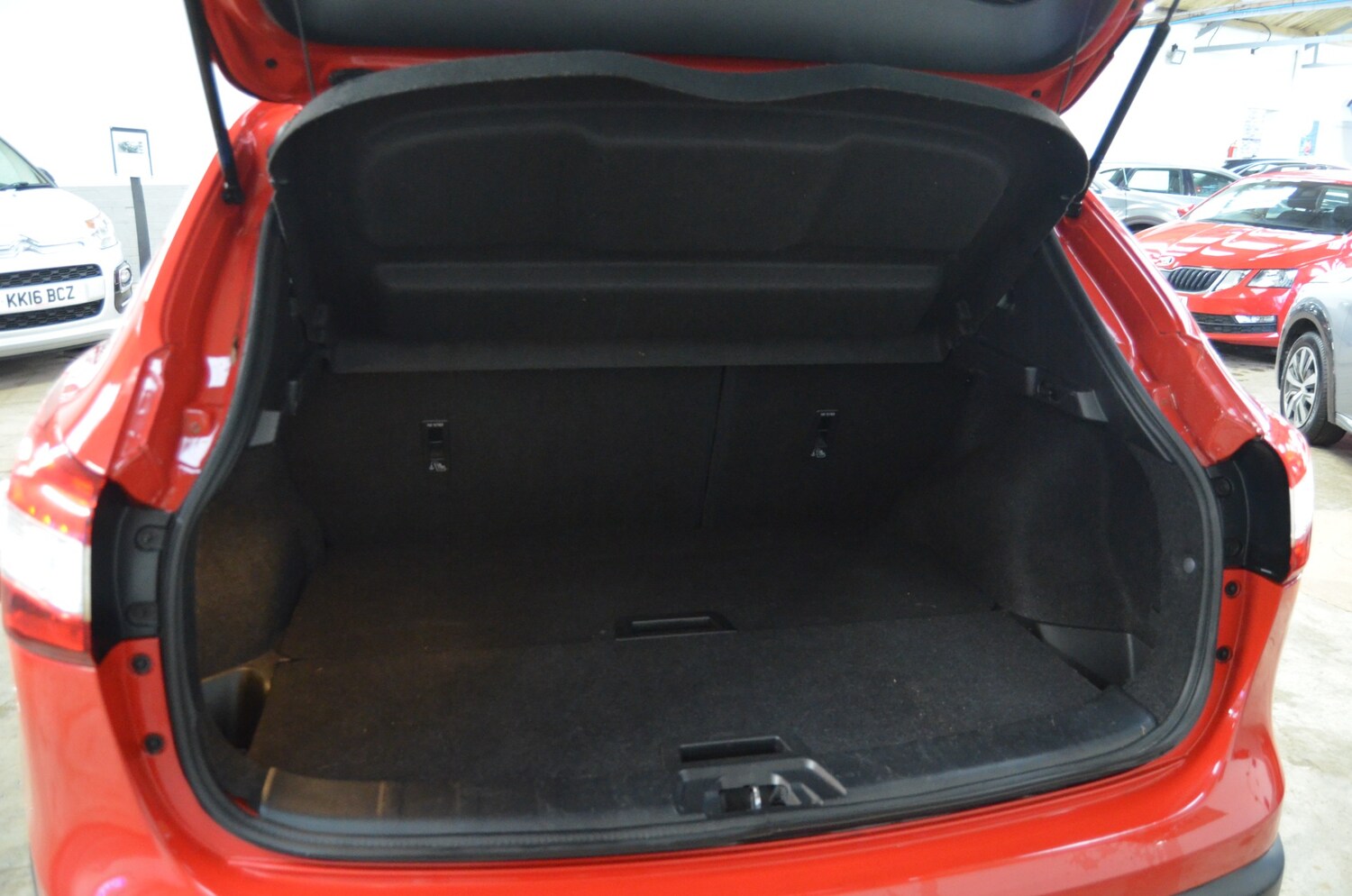 Used Nissan Qashqai 2015 for sale - 77420640: Photo 8