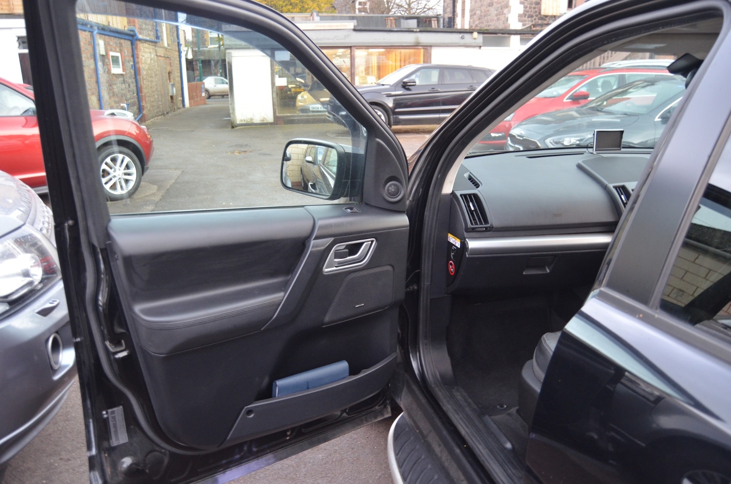 Used Land Rover Freelander 2013 for sale - 76492334: Photo 14