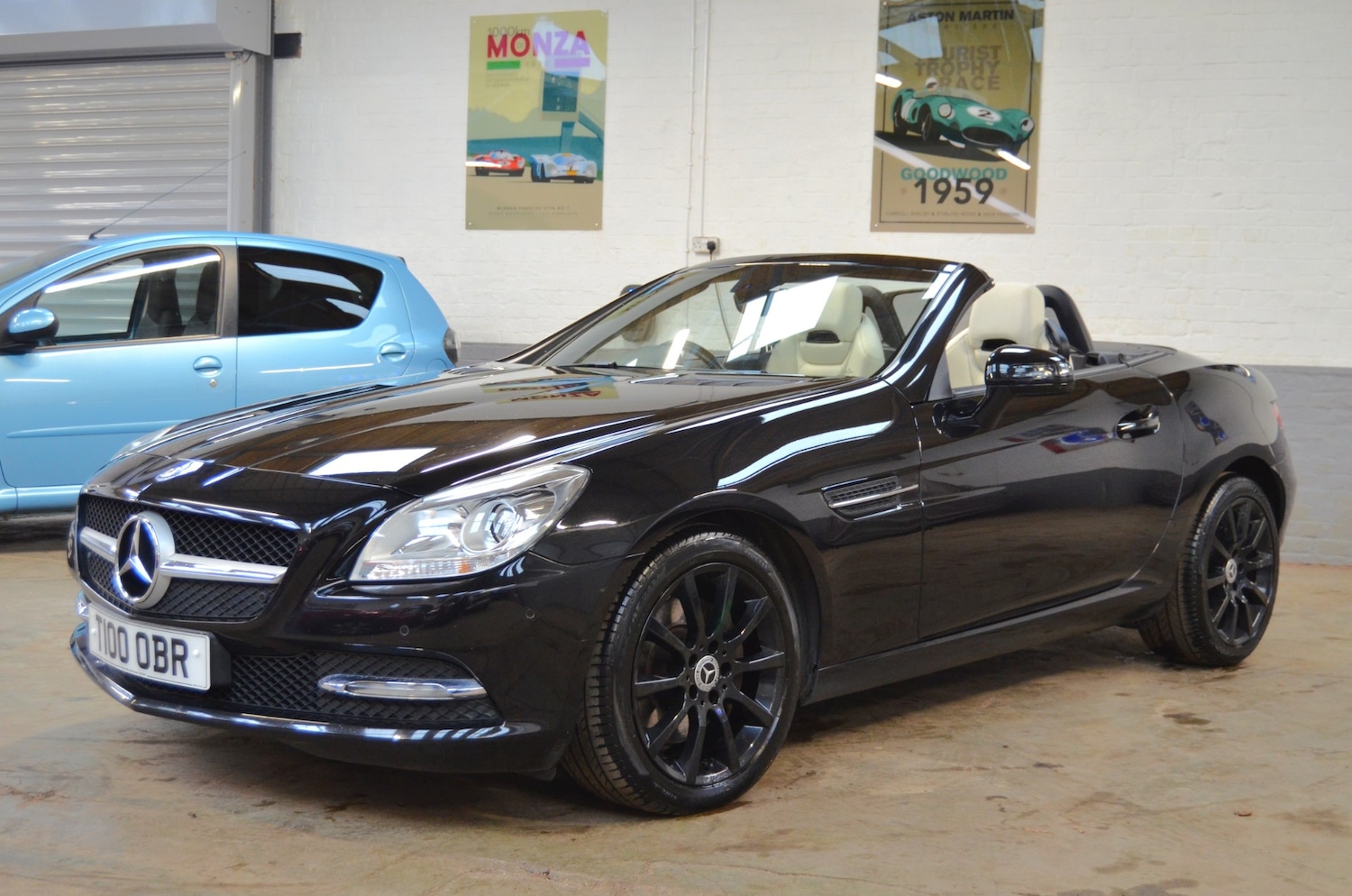 Used Mercedes-Benz SLK 2012 for sale - 77602003: Photo 2