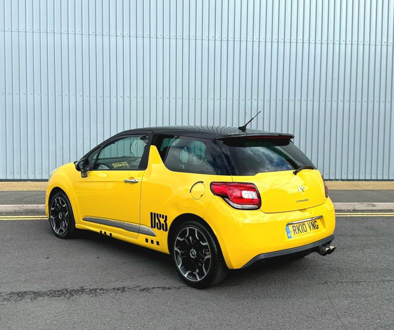 Used Citroen DS3 2010 for sale - 76777720: Photo 4