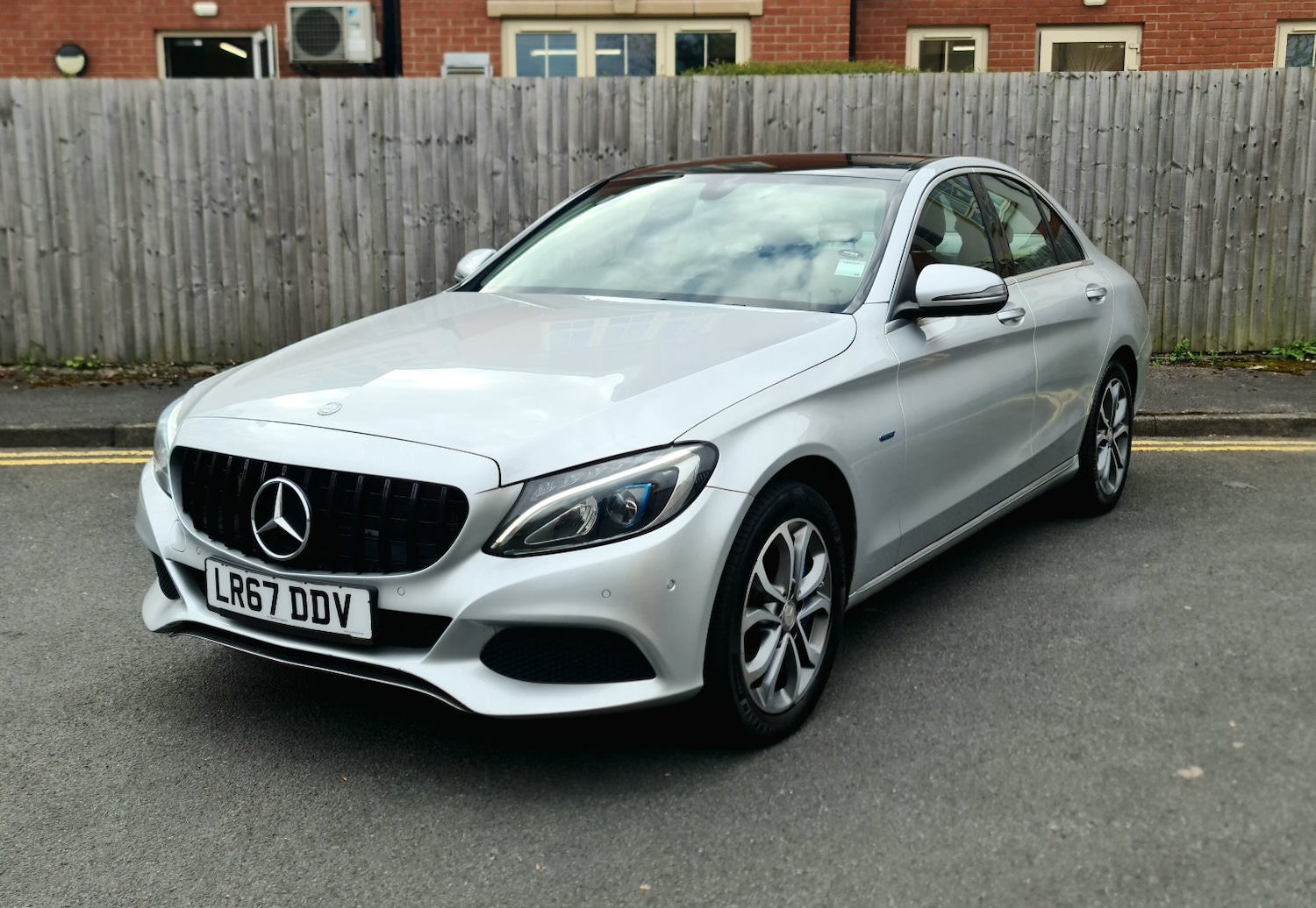 Used Mercedes-Benz C Class 2017 for sale - 78135029: Photo 3