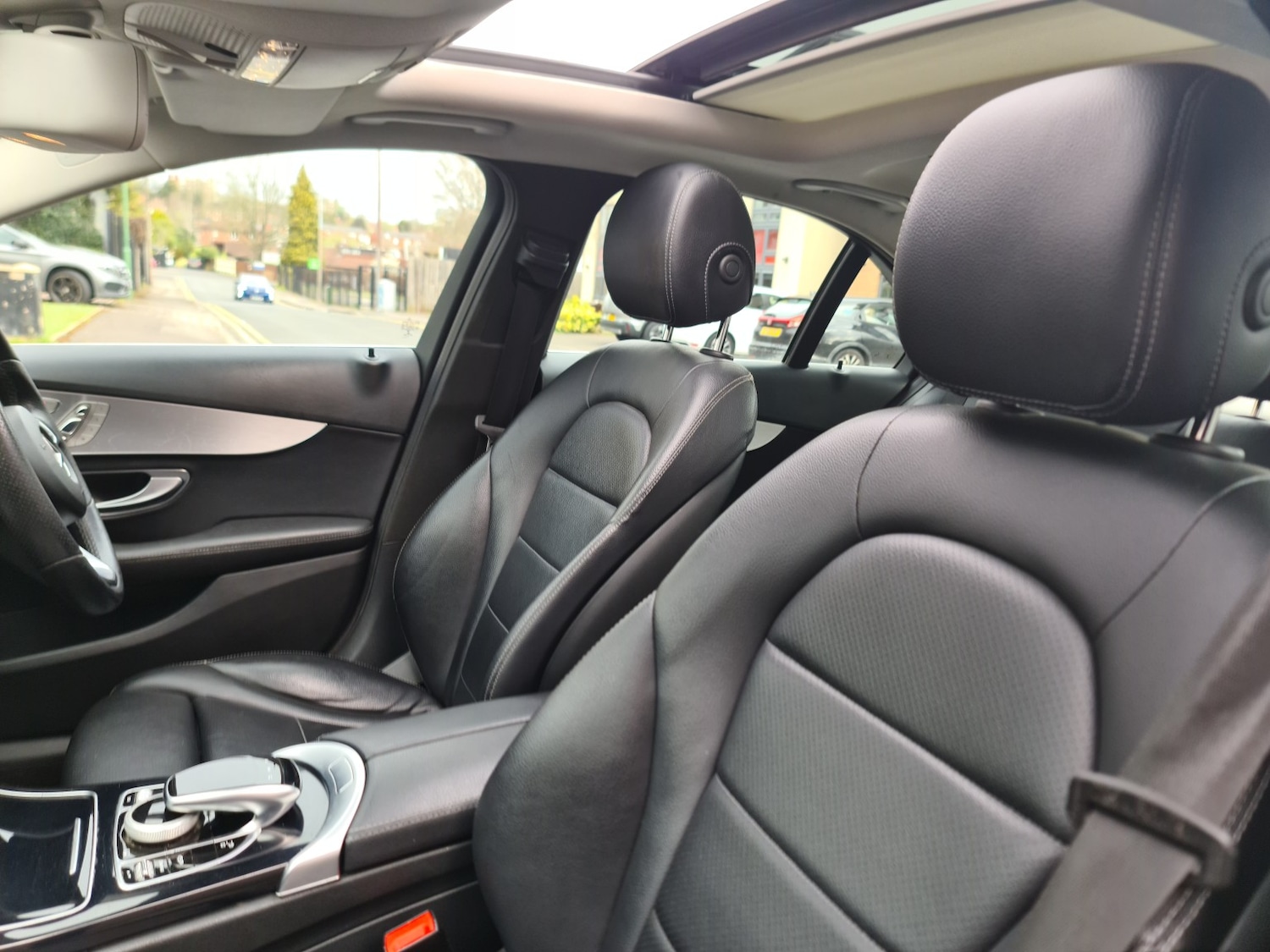 Used Mercedes-Benz C Class 2017 for sale - 78135029: Photo 7