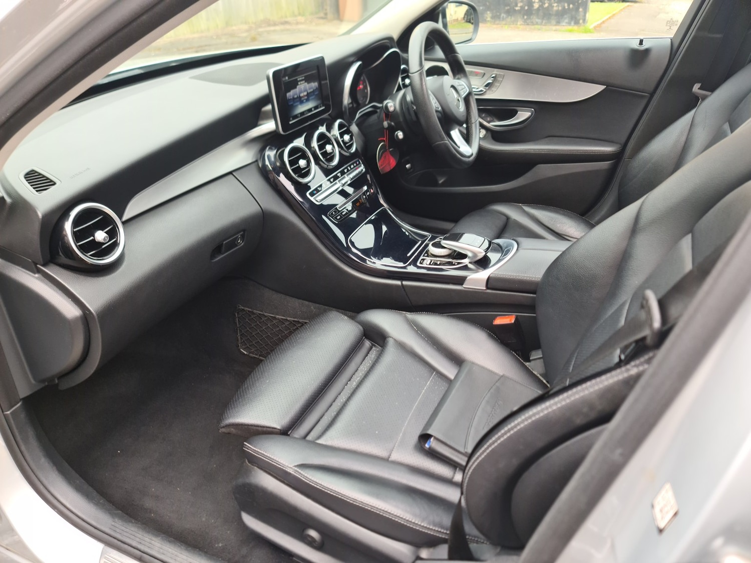 Used Mercedes-Benz C Class 2017 for sale - 78135029: Photo 8