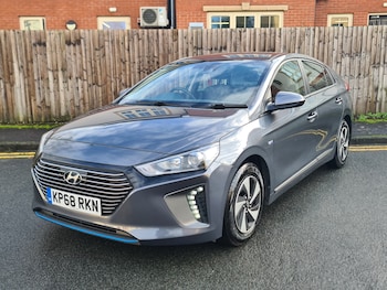 Used Hyundai IONIQ 2018 for sale - 77400199: Photo