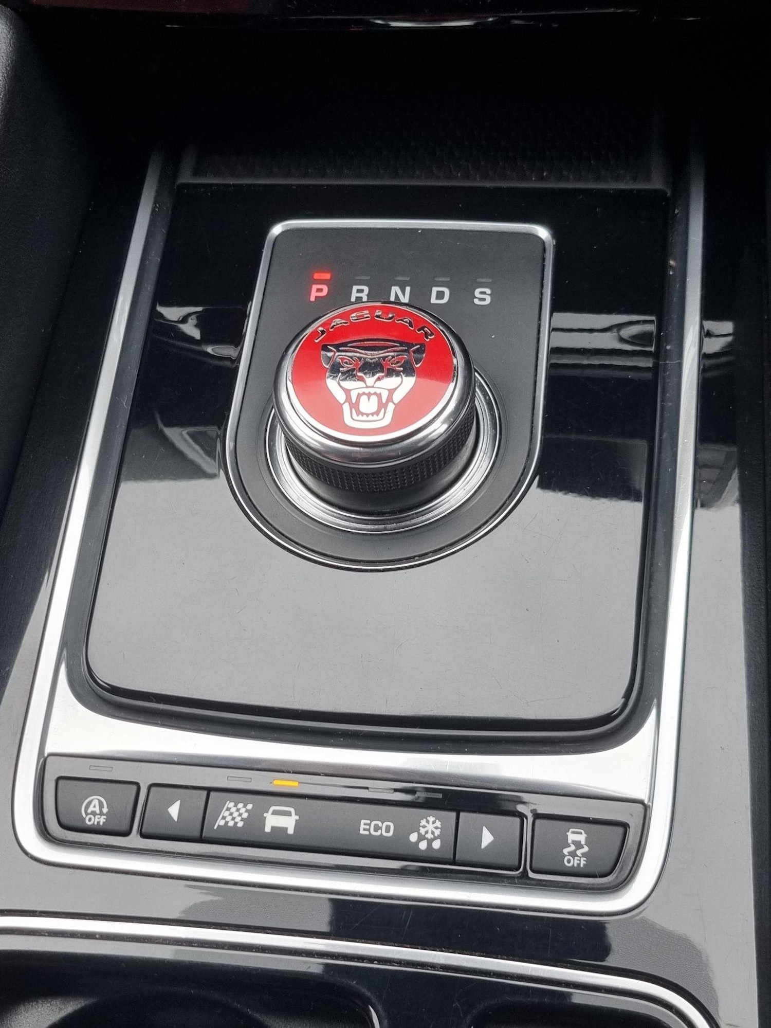 Used Jaguar F-Pace 2017 for sale - 76777723: Photo 21