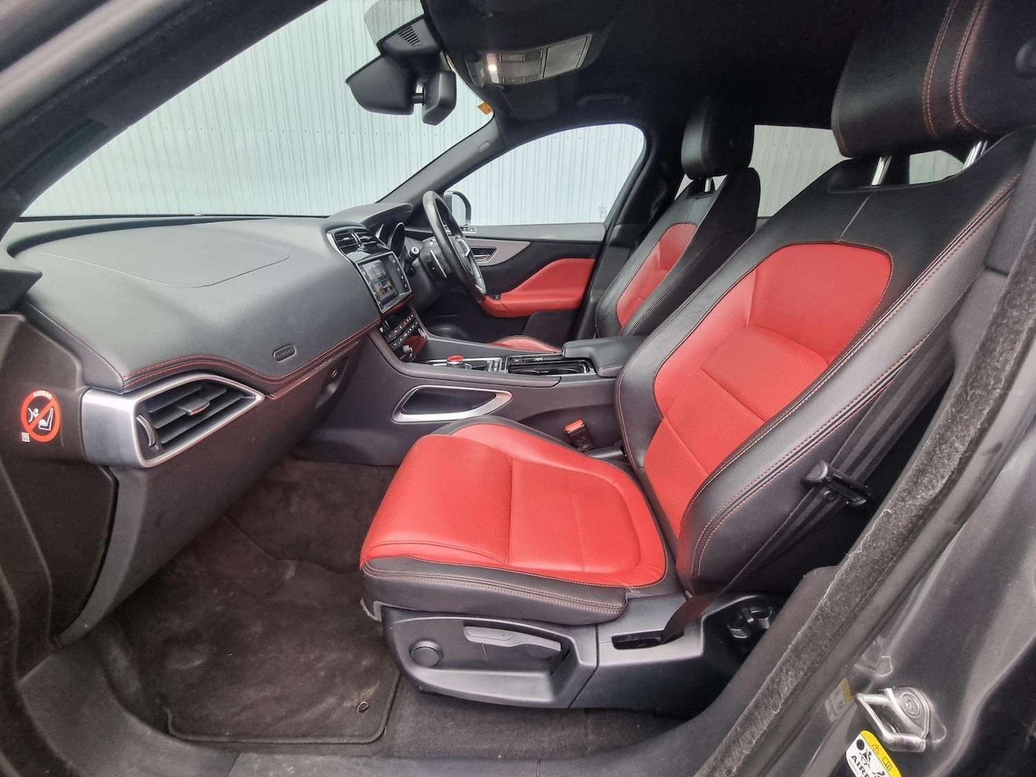 Used Jaguar F-Pace 2017 for sale - 76777723: Photo 29