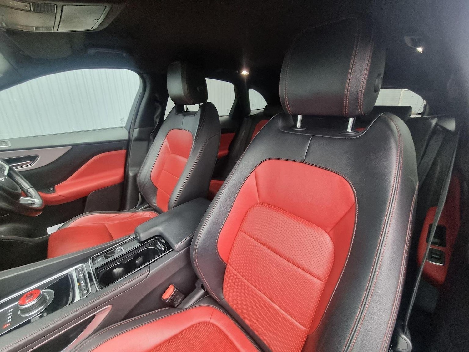 Used Jaguar F-Pace 2017 for sale - 76777723: Photo 30