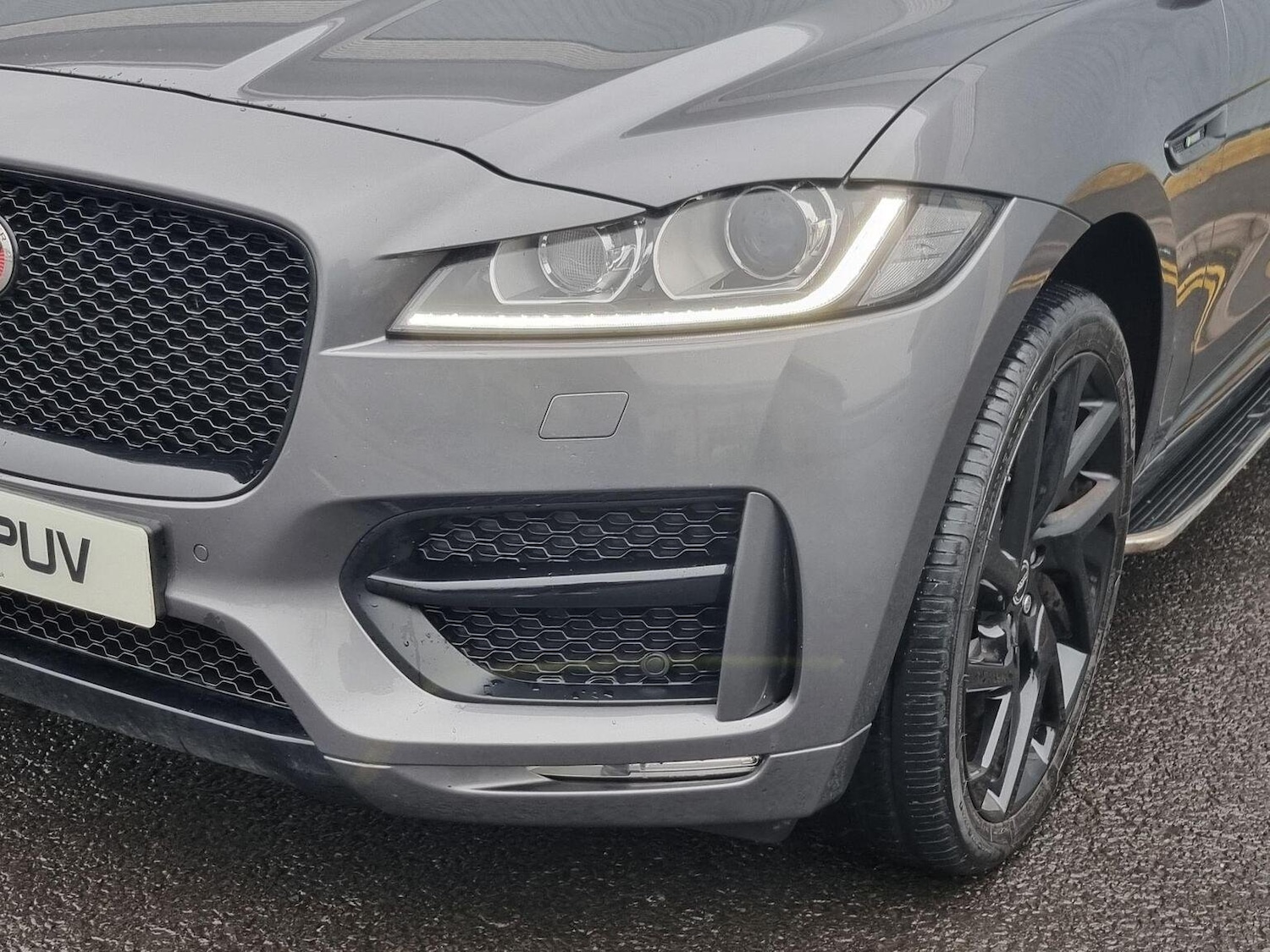 Used Jaguar F-Pace 2017 for sale - 76777723: Photo 32