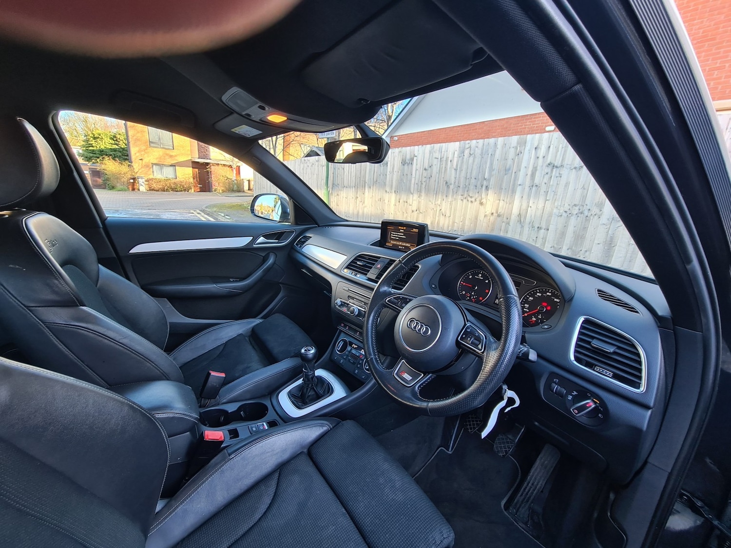 Used Audi Q3 2018 for sale - 77822211: Photo 3