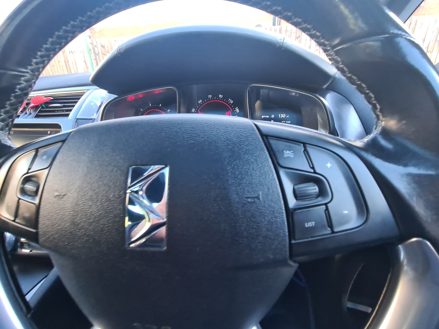 Used Citroen DS5 2012 for sale - 77165583: Photo 12