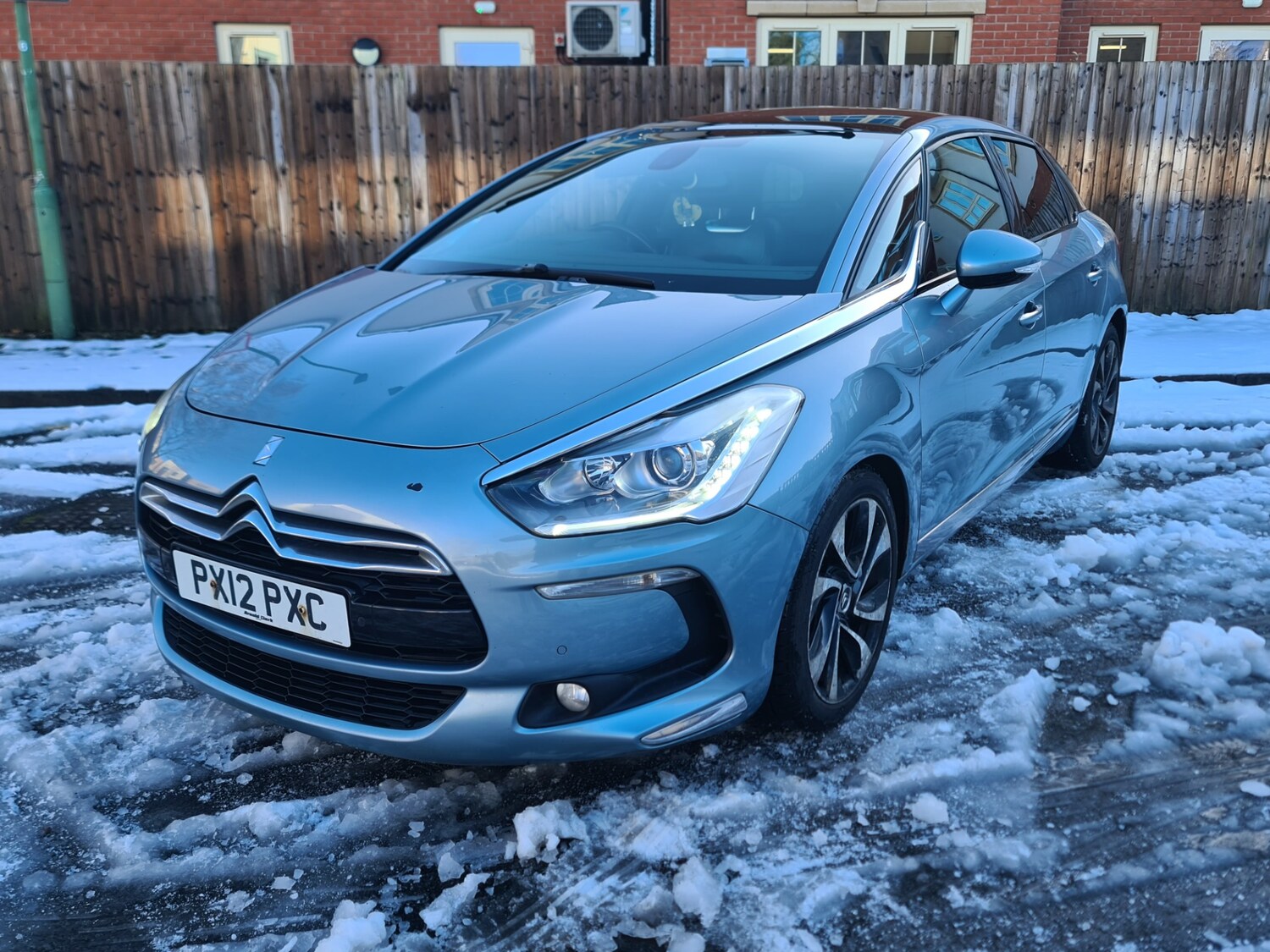 Used Citroen DS5 2012 for sale - 77165583: Photo 2