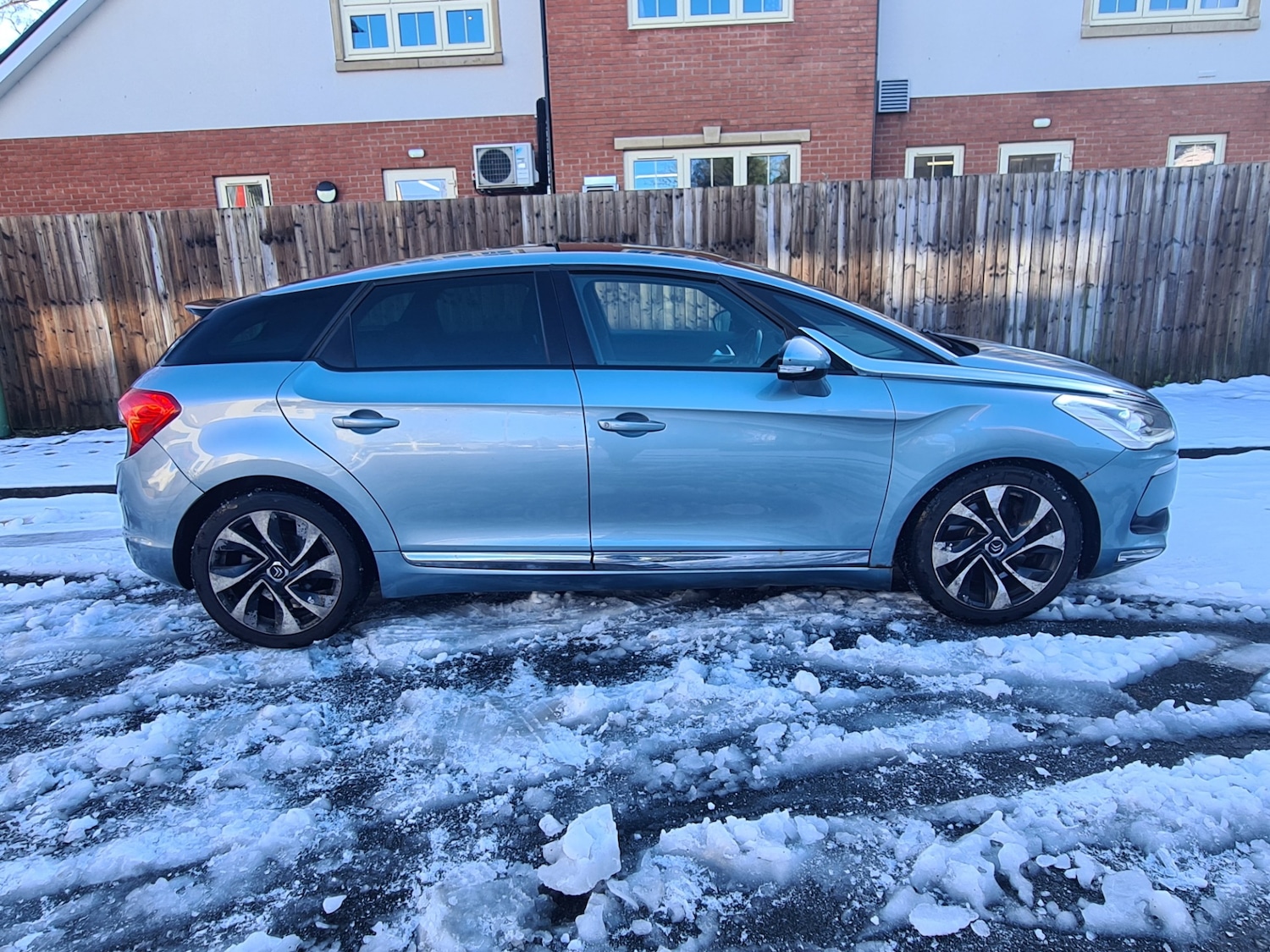 Used Citroen DS5 2012 for sale - 77165583: Photo 5