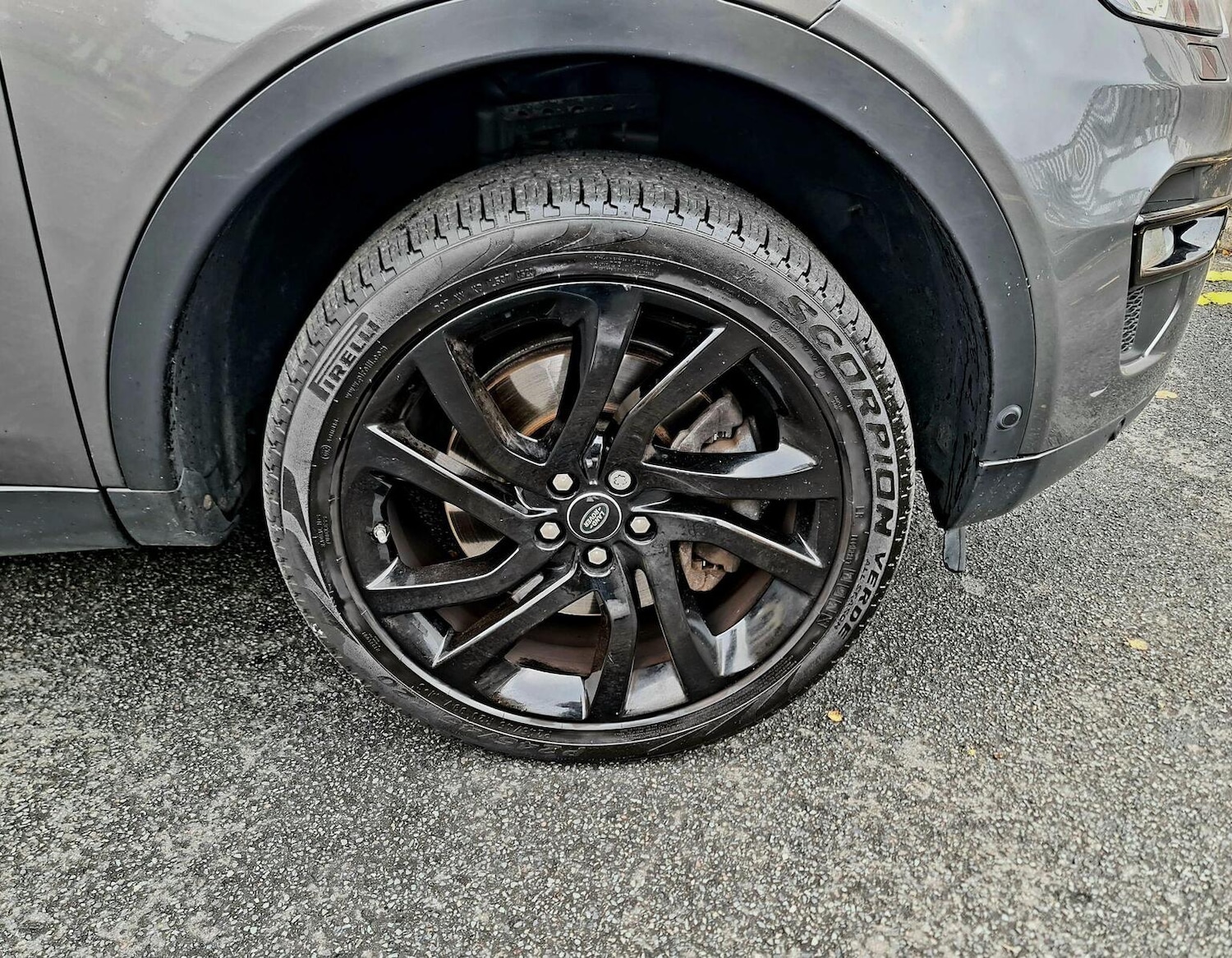 Used Land Rover Discovery Sport 2017 for sale - 76777715: Photo 18