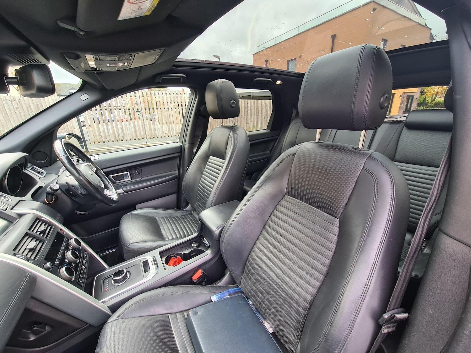 Used Land Rover Discovery Sport 2017 for sale - 76777715: Photo 21