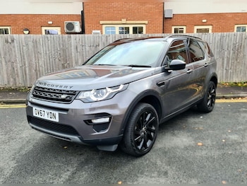 Used Land Rover Discovery Sport 2017 for sale - 76777715: Photo