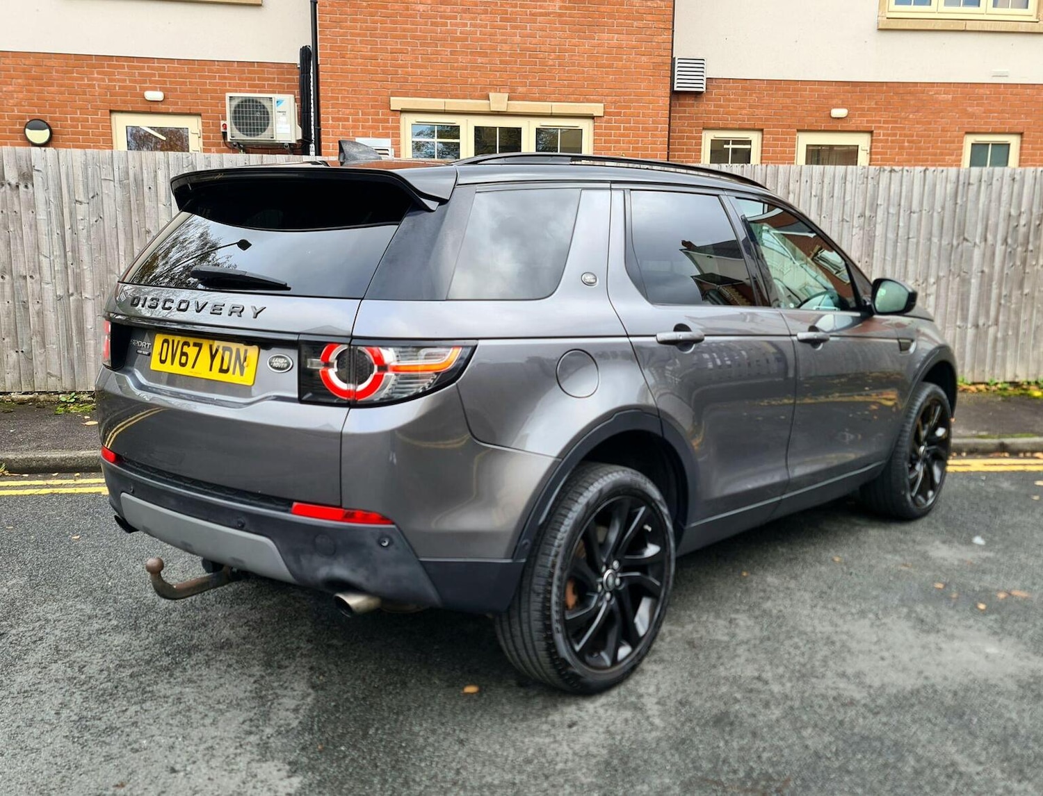 Used Land Rover Discovery Sport 2017 for sale - 76777715: Photo 7