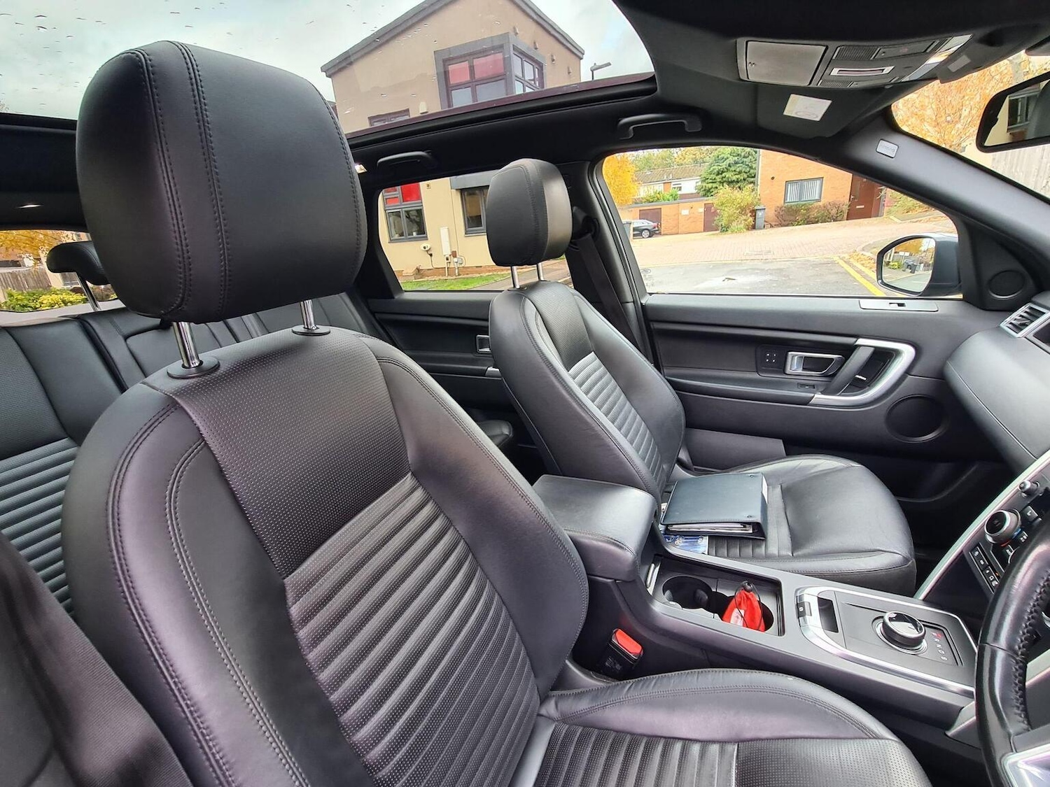 Used Land Rover Discovery Sport 2017 for sale - 76777715: Photo 8