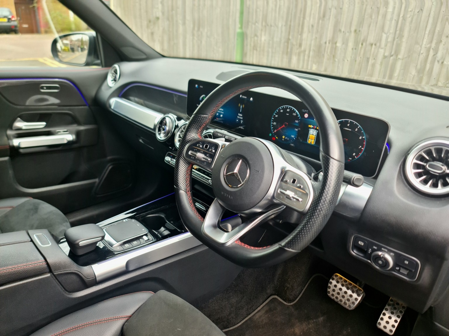 Used Mercedes-Benz GLB 2023 for sale - 77997205: Photo 7