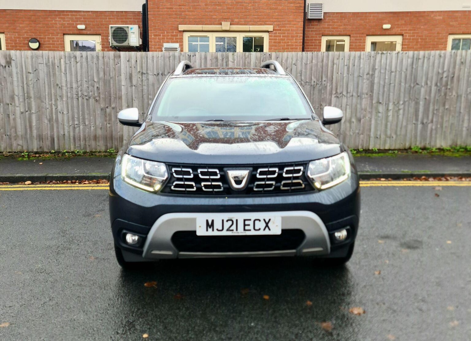 Used Dacia Duster 2021 for sale - 76777711: Photo 2