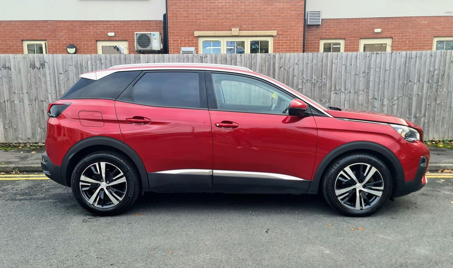 Used Peugeot 3008 2018 for sale - 76777716: Photo 7