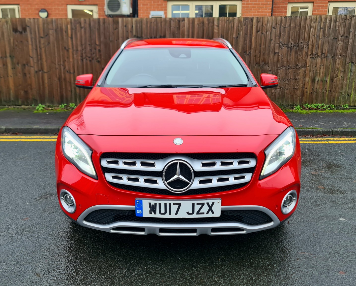 Used Mercedes-Benz GLA 2017 for sale - 77492906: Photo 3