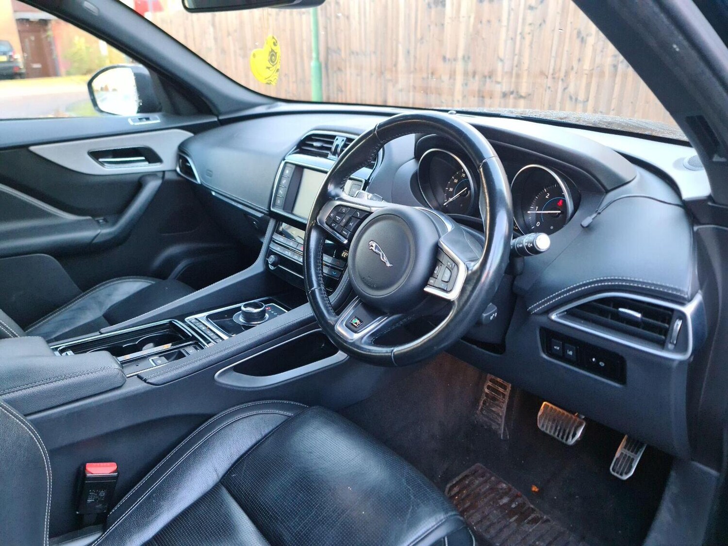 Used Jaguar F-Pace 2018 for sale - 77492898: Photo 9