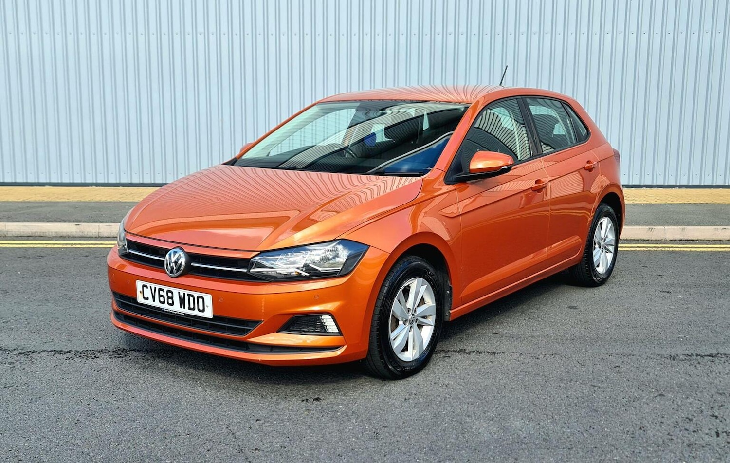 Used Volkswagen Polo 2018 for sale - 76777730: Photo 3