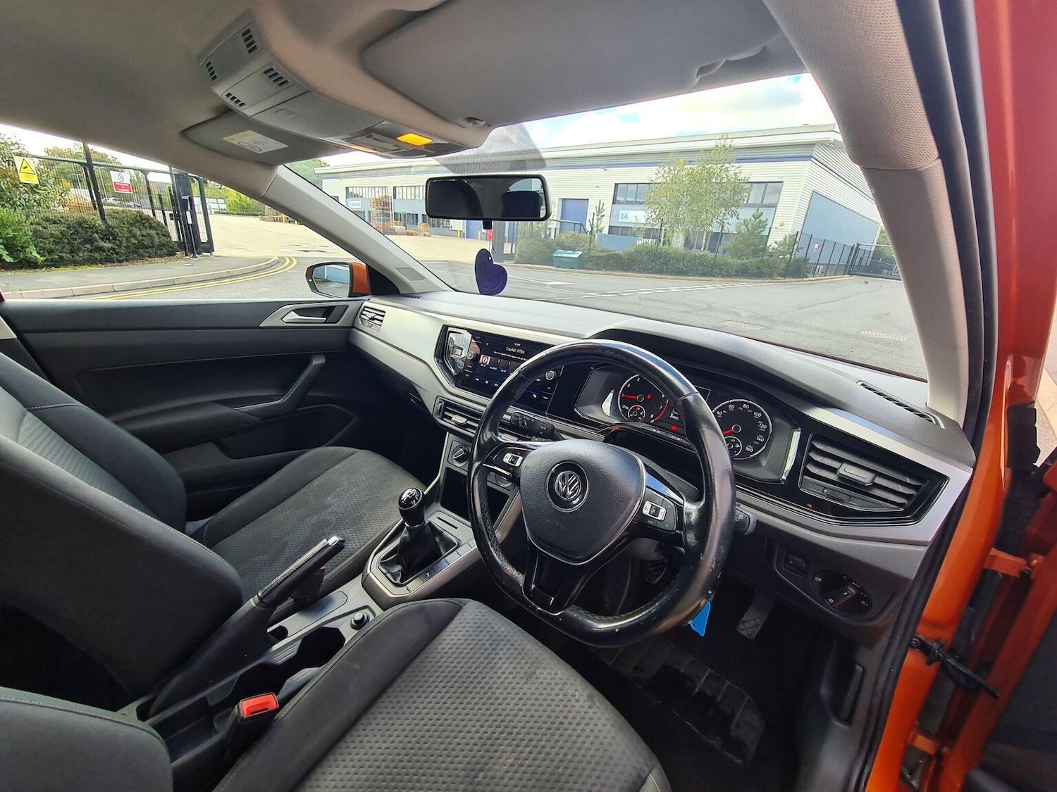 Used Volkswagen Polo 2018 for sale - 76777730: Photo 8