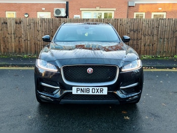 Used Jaguar F-Pace 2018 for sale - 76785021: Photo