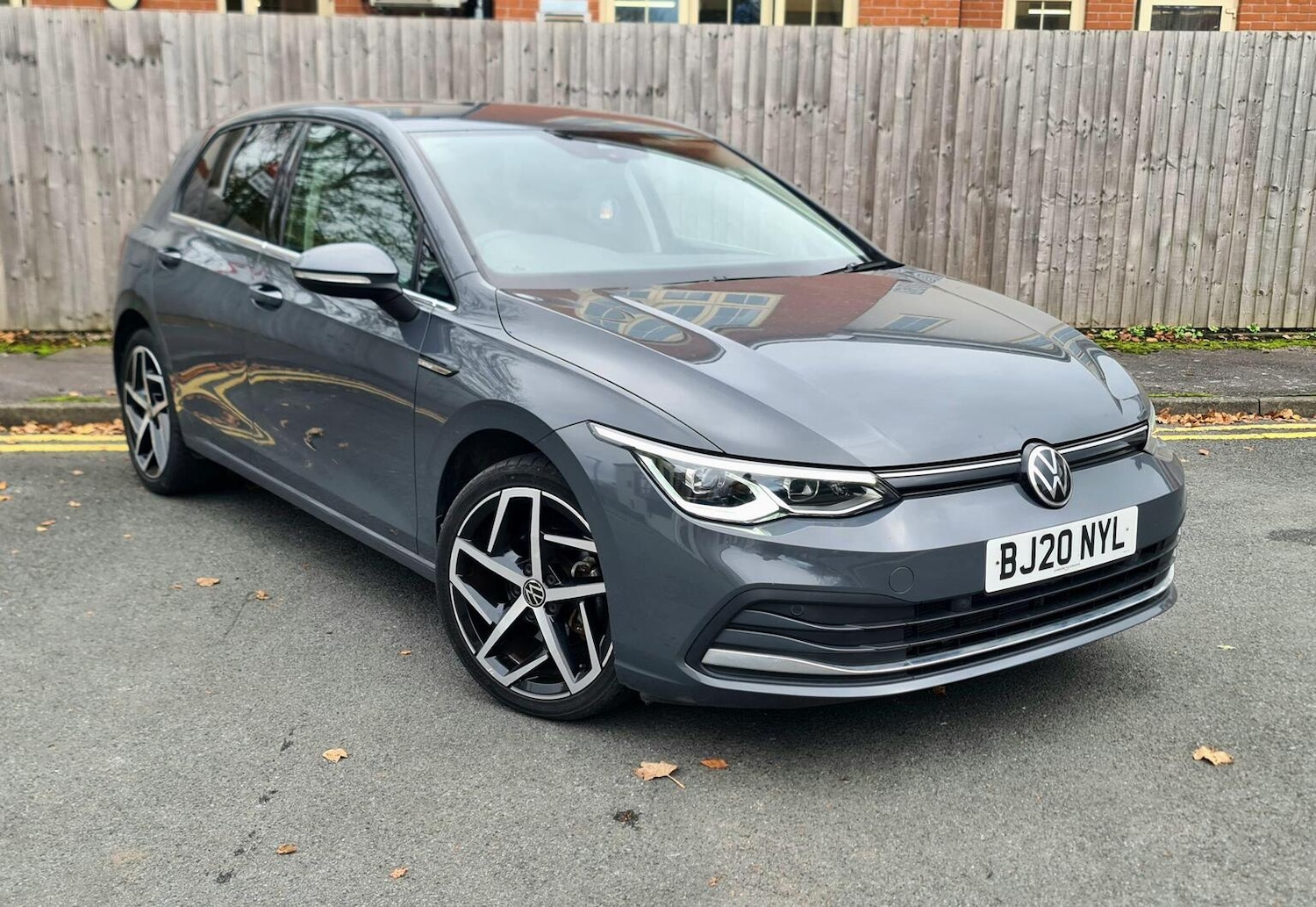 Used Volkswagen Golf 2020 for sale - 76777714: Photo 1