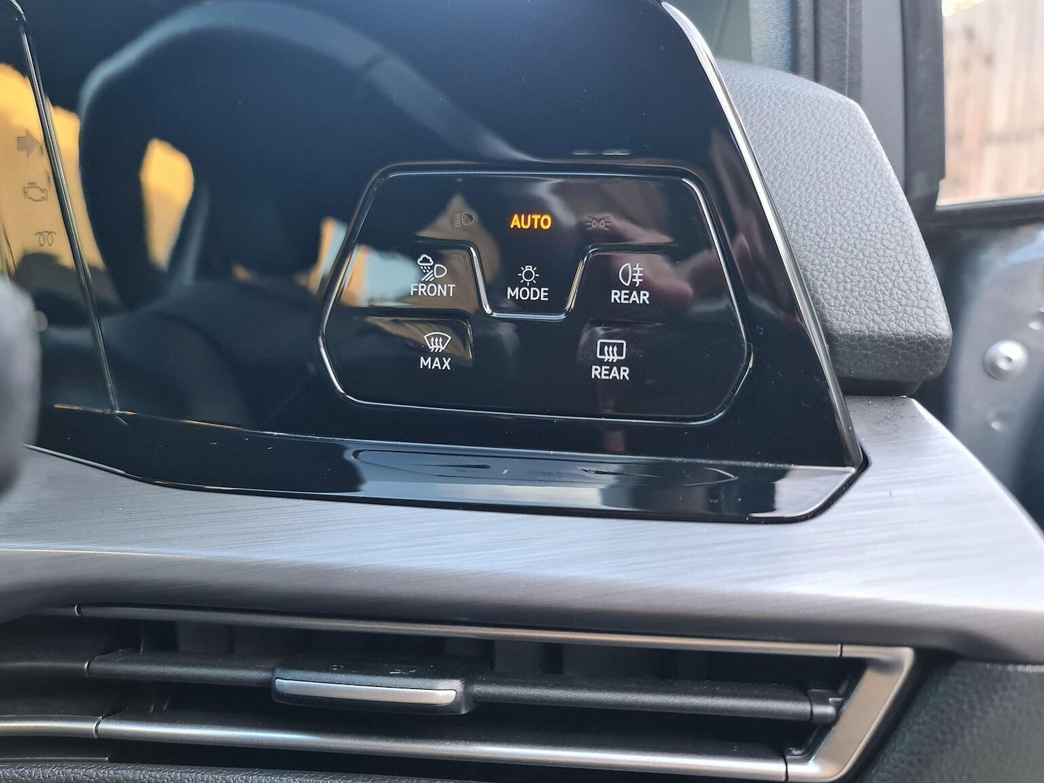 Used Volkswagen Golf 2020 for sale - 76777714: Photo 33