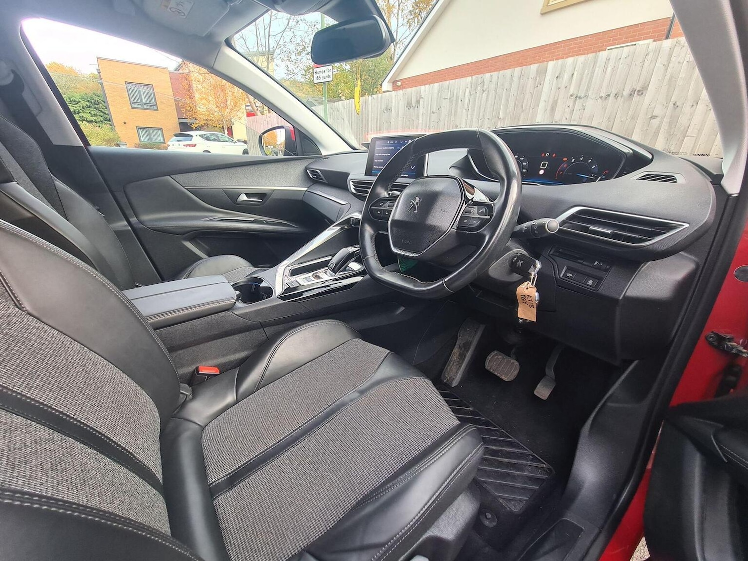 Used Peugeot 3008 2018 for sale - 77049221: Photo 10