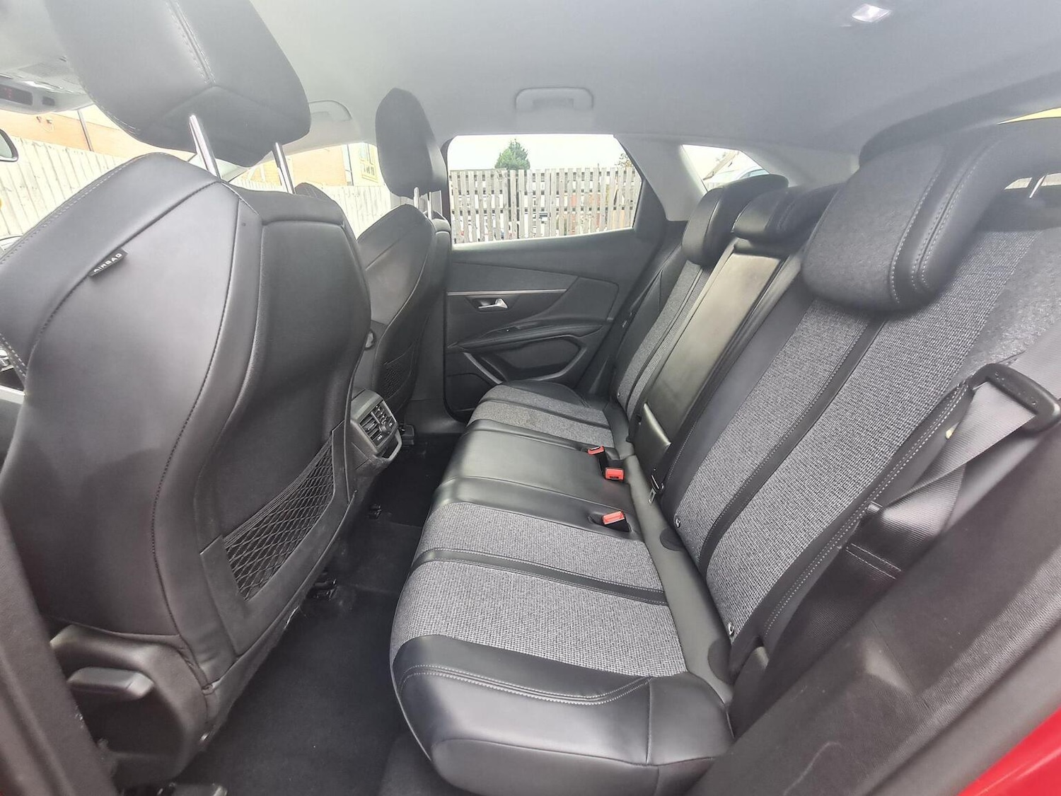 Used Peugeot 3008 2018 for sale - 77049221: Photo 12