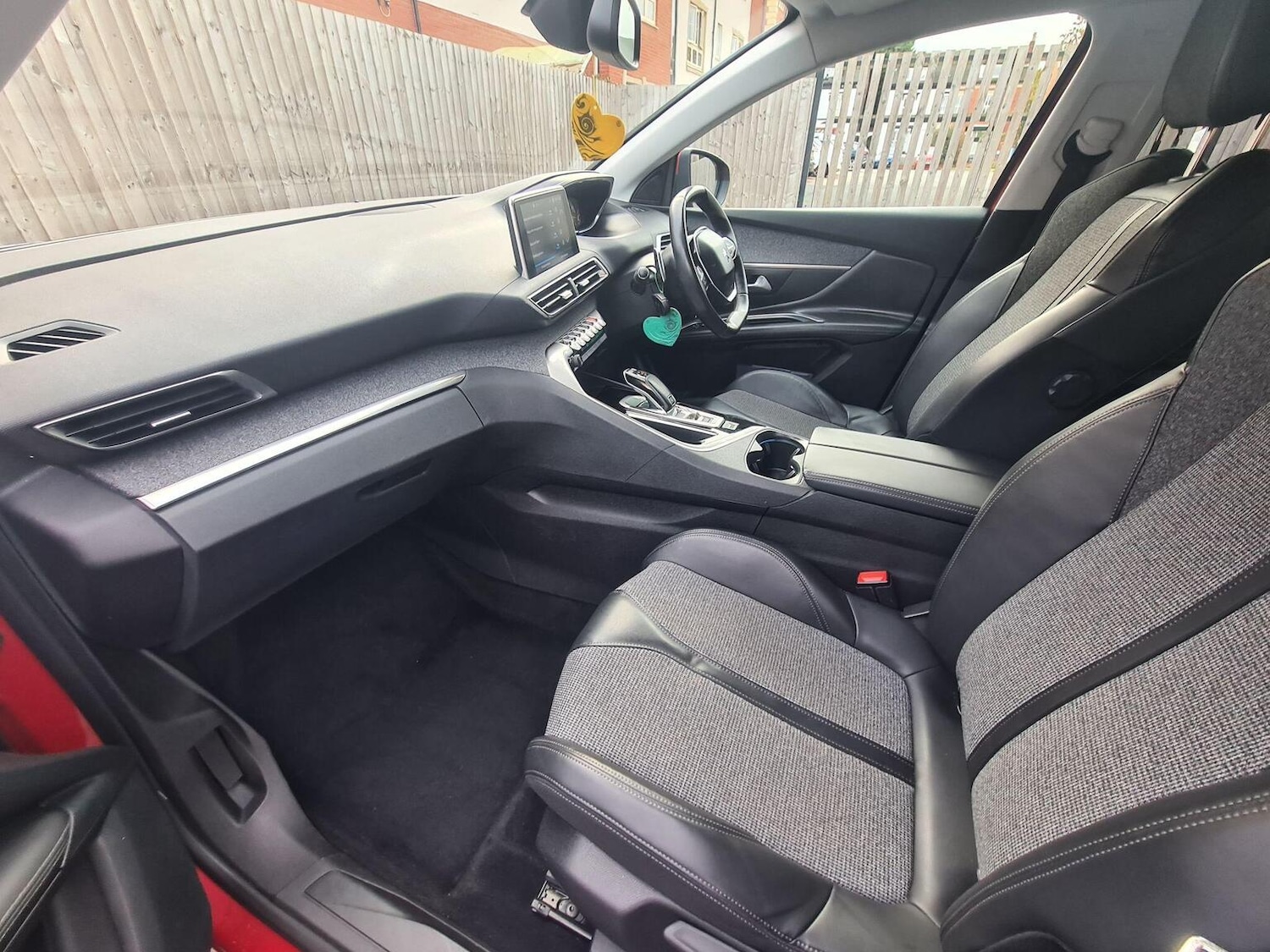 Used Peugeot 3008 2018 for sale - 77049221: Photo 25