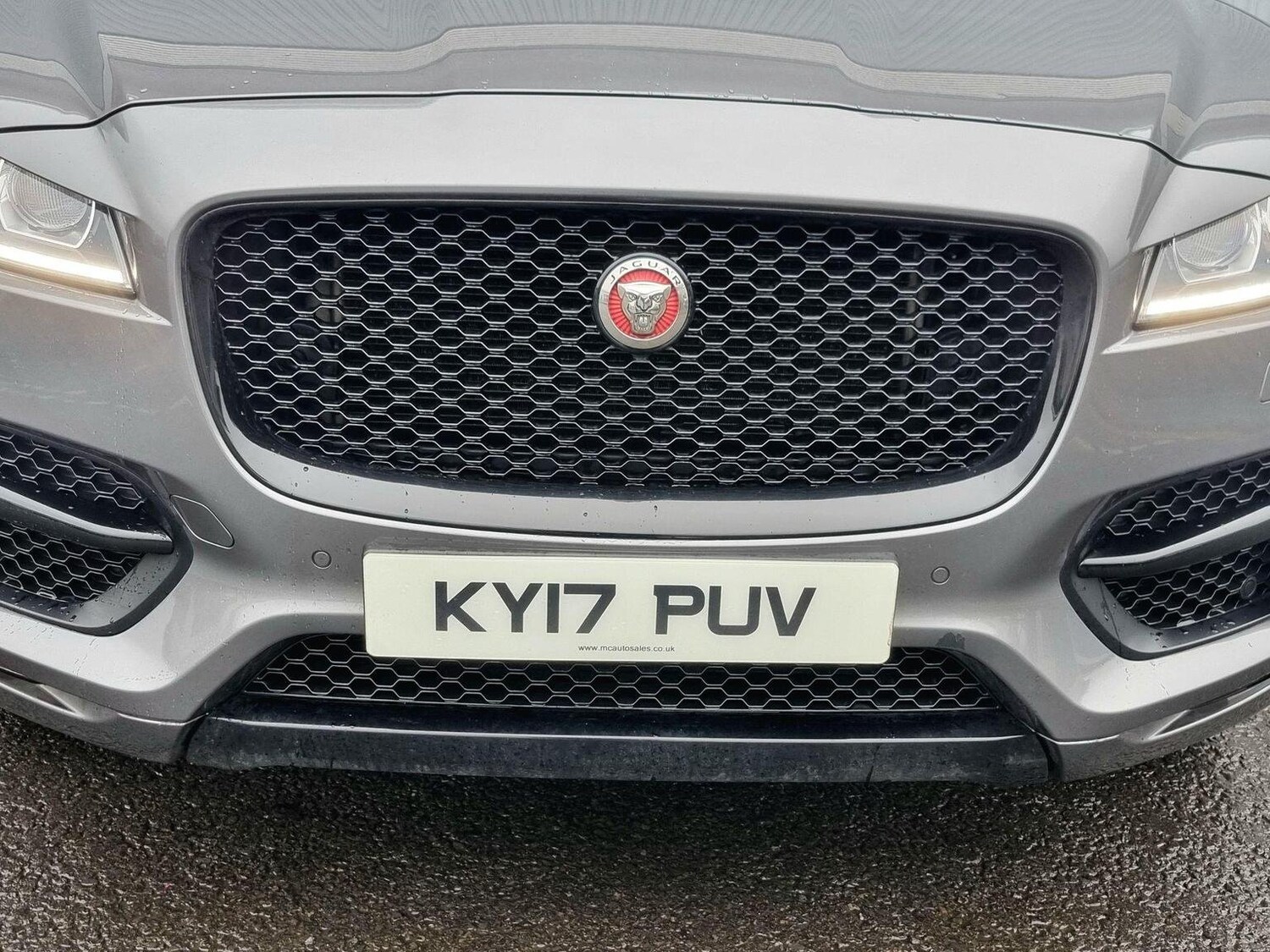 Used Jaguar F-Pace 2017 for sale - 77492899: Photo 34