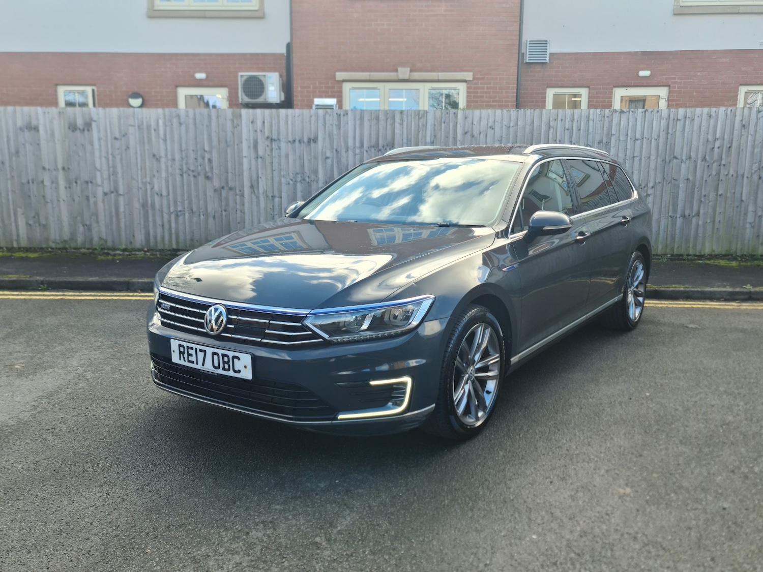 Used Volkswagen Passat 2017 for sale - 77822207: Photo 2