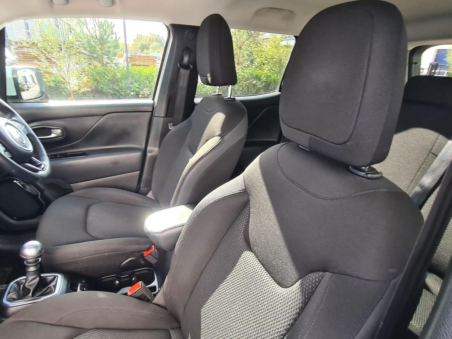 Used Jeep Renegade 2020 for sale - 76777726: Photo 21