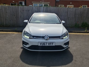Used Volkswagen Golf 2017 for sale - 78537133: Photo