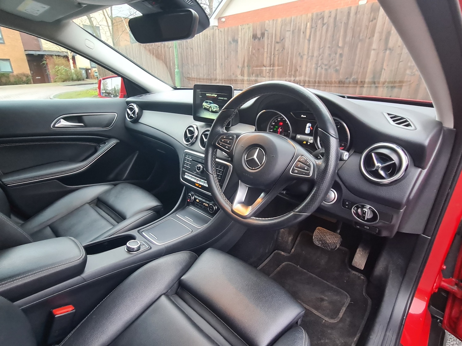 Used Mercedes-Benz GLA 2017 for sale - 77303363: Photo 12